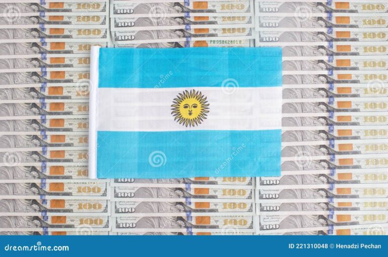 Cuál es la diferencia entre el dólar MEP y el dólar naranja en Argentina 1 billetes de dolar sobre fondo argentino