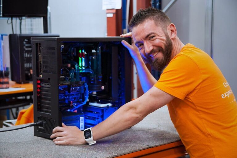 configuracion de pc gaming con componentes