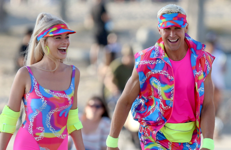 disfraces de barbie y ken coloridos