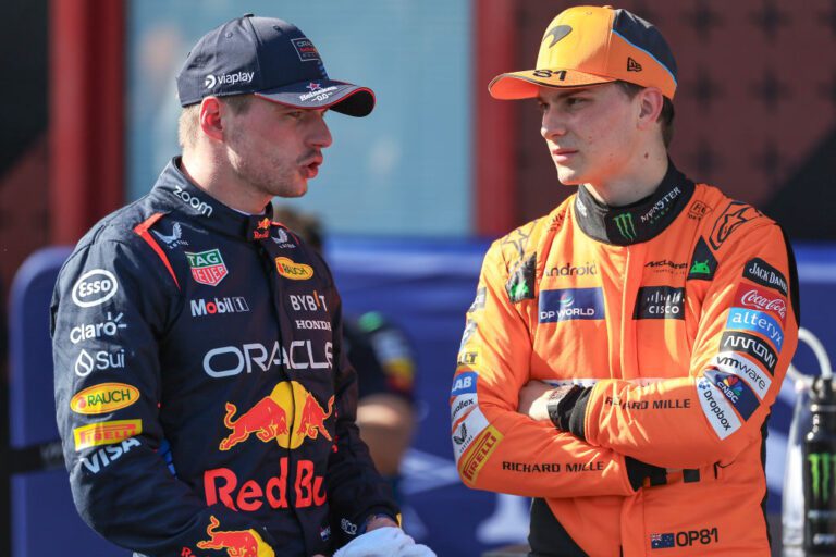 Cómo fue la intensa rivalidad entre Niki Lauda y James Hunt en la F1 14 dos pilotos de f1 en intensa competencia