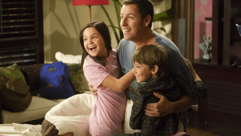 escena iconica de comedia familiar