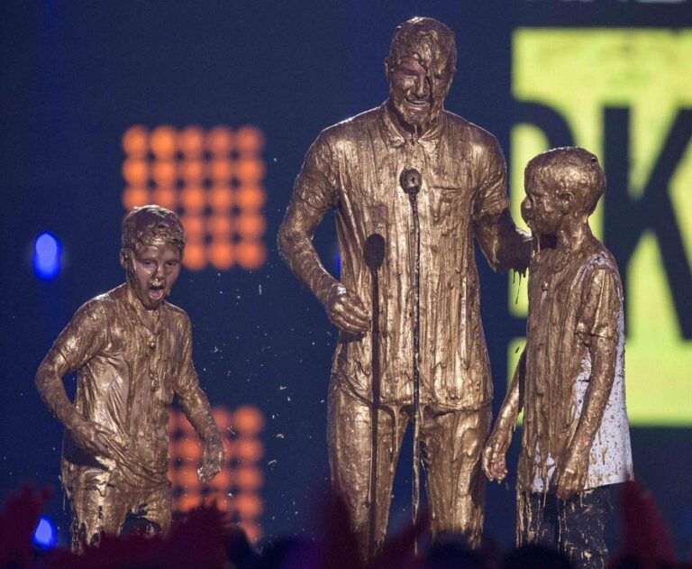 estatuilla de los kids choice awards