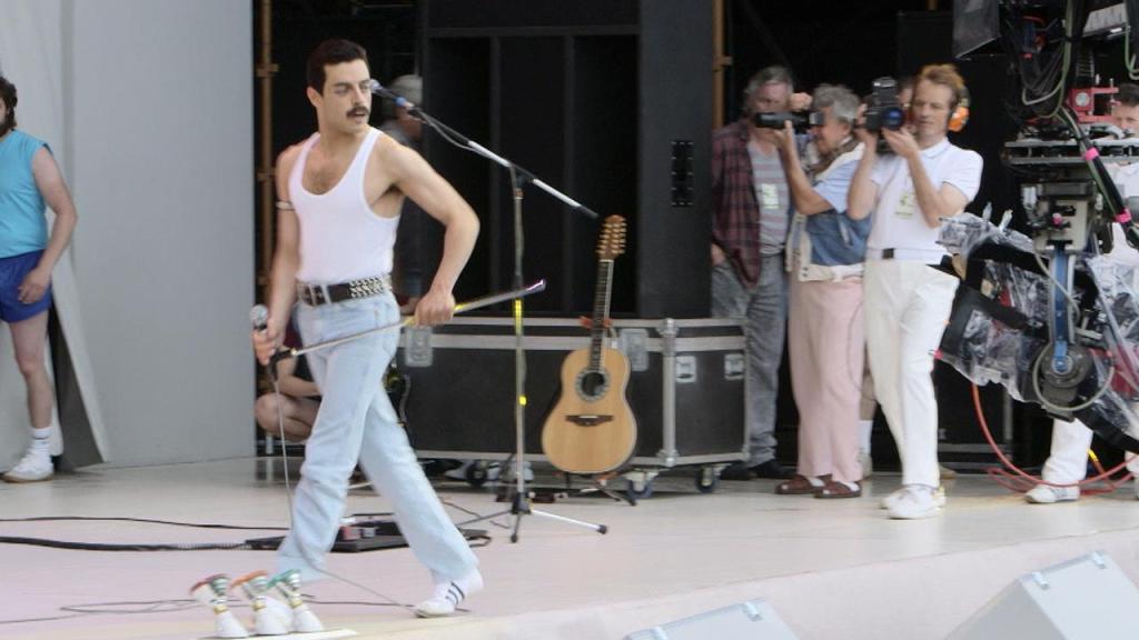 Qué zapatillas Adidas usaba Freddie Mercury en sus conciertos 6 Qué zapatillas Adidas usaba Freddie Mercury en sus conciertos