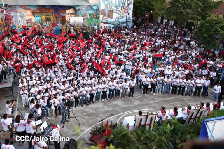 Cuántas temporadas tiene My Hero Academia y cuáles son sus tramas 4 heroes y estudiantes en accion heroica