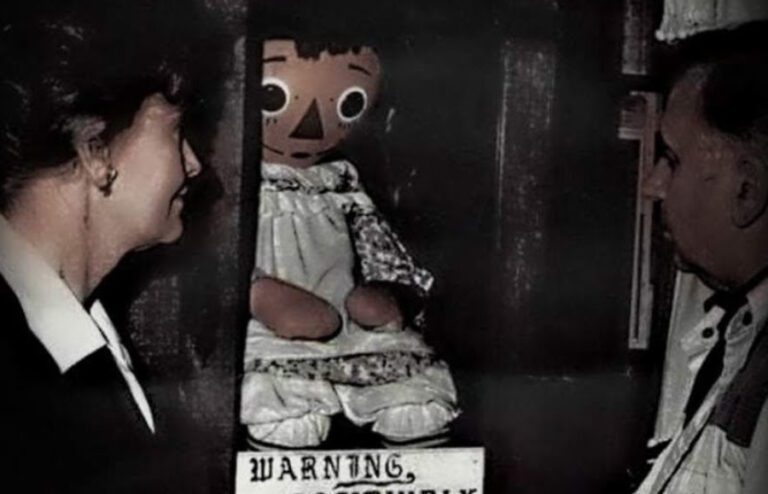 iconos de lo paranormal ed y lorraine warren