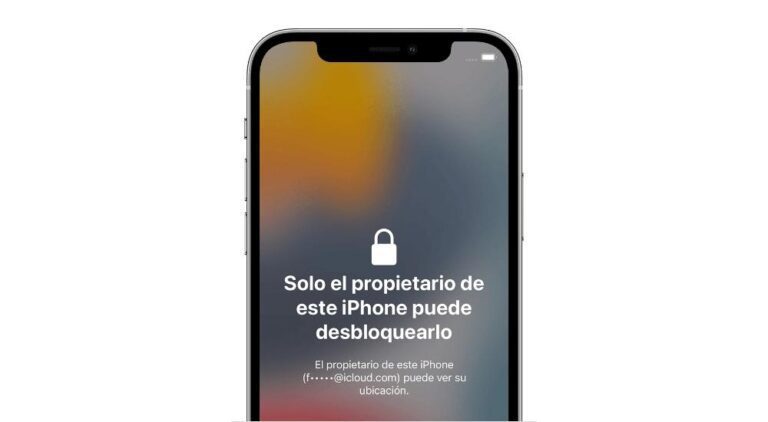 iphone con pantalla de bloqueo icloud