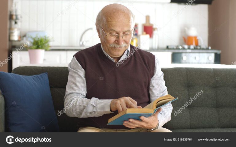 jubilados felices disfrutando de su tiempo libre