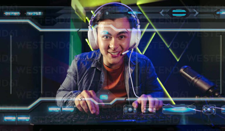 Cómo jugar Star Wars Battlefront II y mejorar tus habilidades rápidamente 9 jugador de videojuegos inmerso en accion