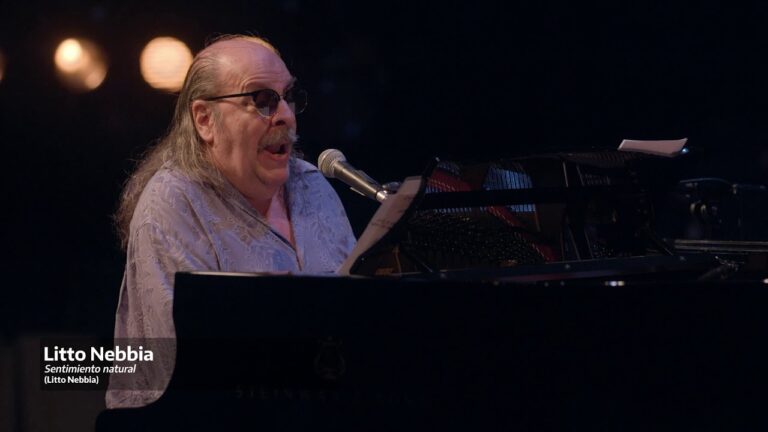 litto nebbia en concierto