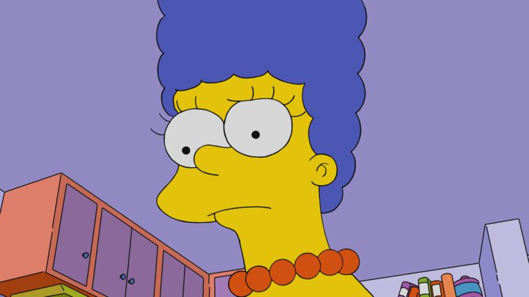 marge simpson con su peinado iconico