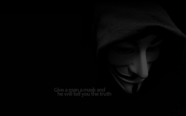 mascara de guy fawkes y fondo oscuro