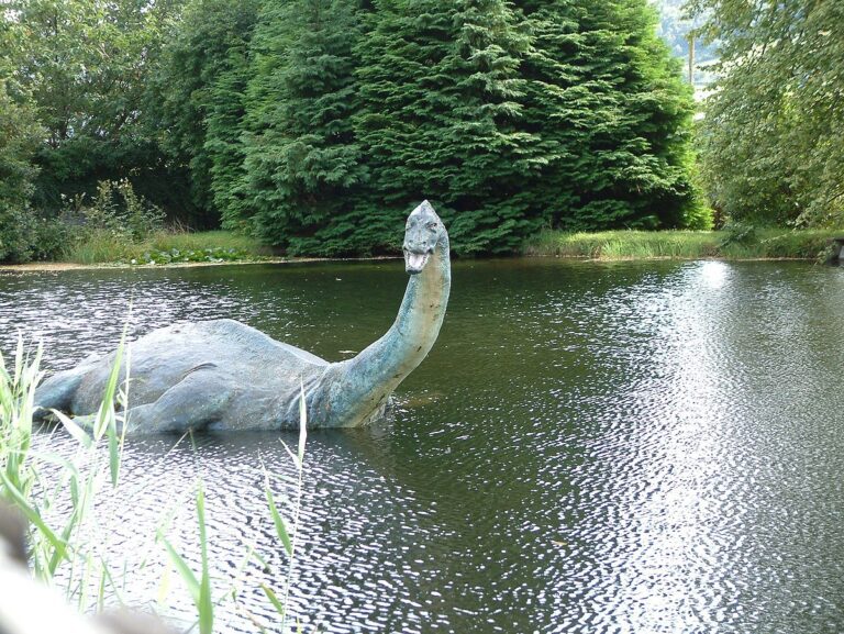 Quién es Nessie, el famoso monstruo del lago Ness en Escocia 2 monstruo del lago ness en escocia