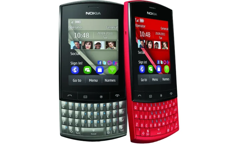 nokia con teclado fisico y pantalla tactil