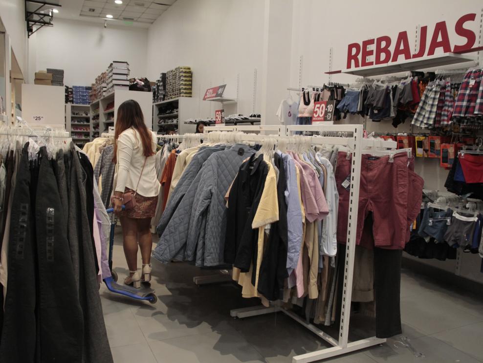 Qué productos y ofertas encontrarás en el outlet Juan B. Justo