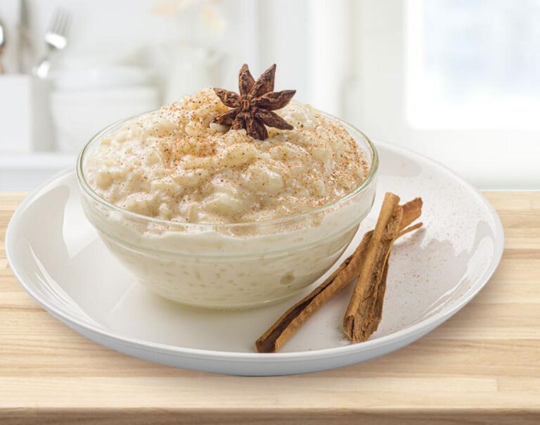 tazon de arroz con leche cremoso