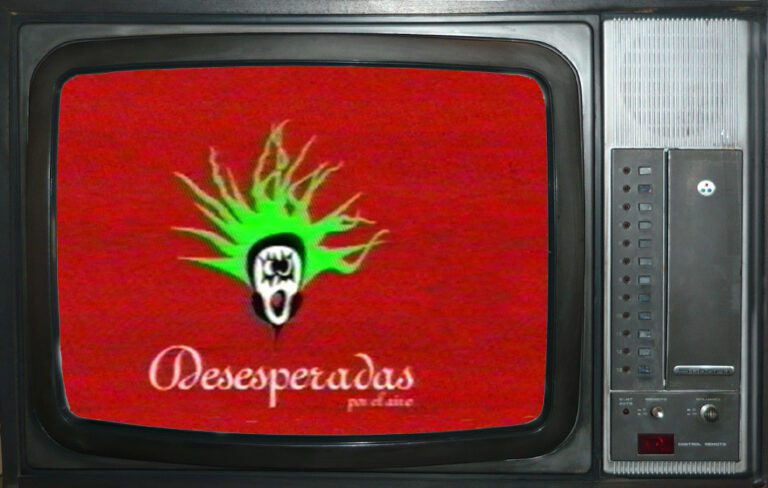 televisor vintage con escenas de comedia