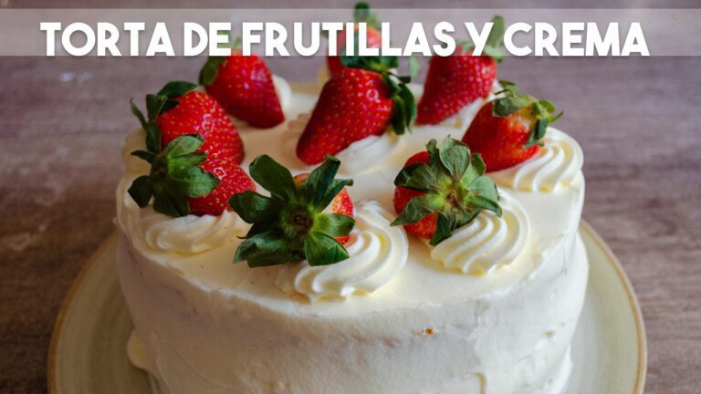torta calada con frutas y crema