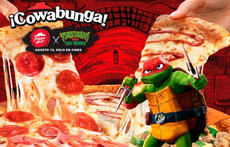 tortugas ninja disfrutando de una pizza